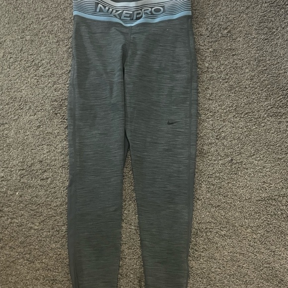 Gray Nike Pro Leggings - Picture 1 of 3